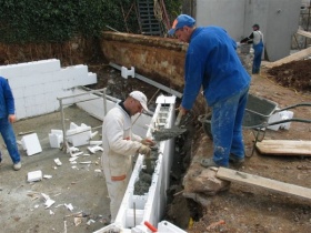 costruzione_con_mattoni_stiropool