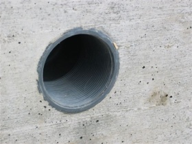 Passante a muro per piscine in cemento - installato