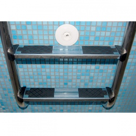 scaletta_per_piscina_antiscivolo