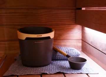 set sauna mensolo e secchiello