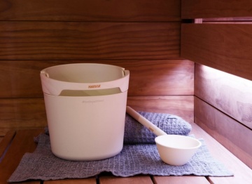 set sauna elegante mestolo e secchiello