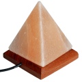 lampada_di_sale_piramide_rosa